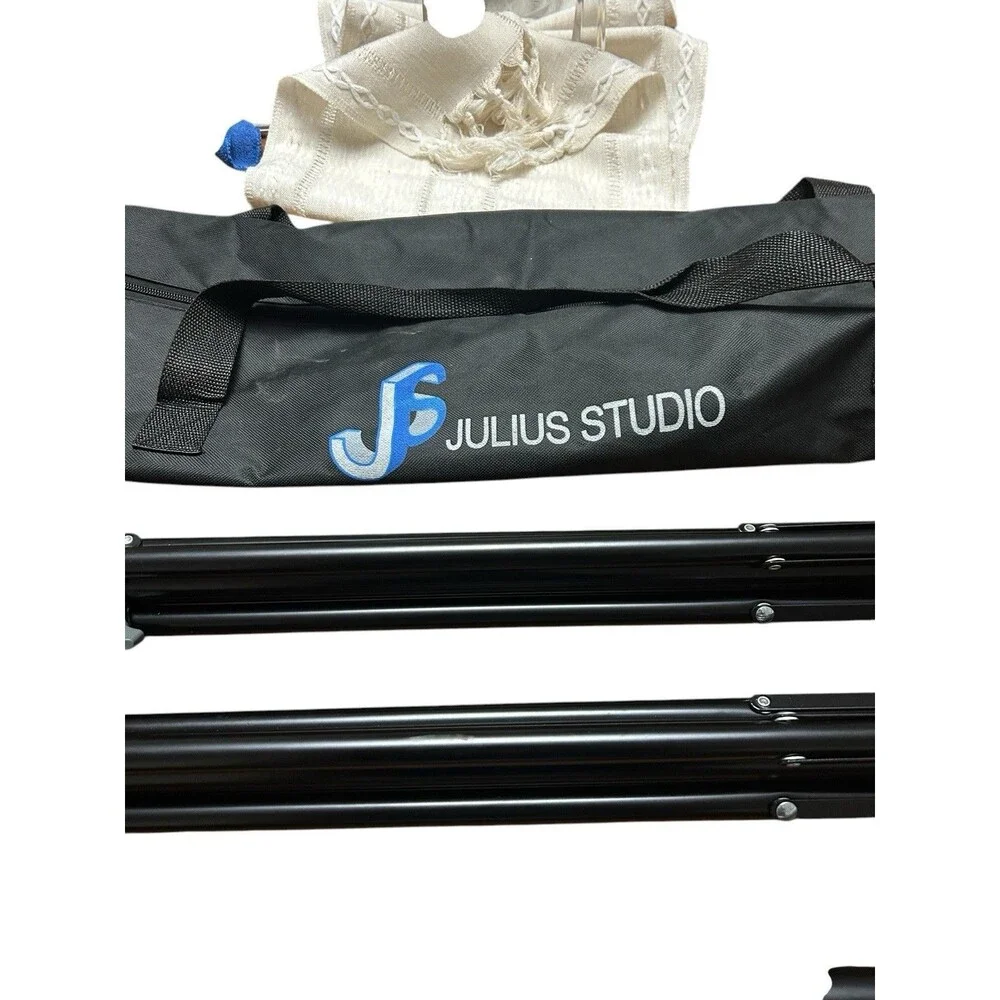 Julius Studio Photography Lighting Stands/Tripods. Set‎ Of 3 Adjustable & Case